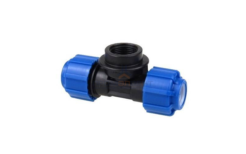 Тройник с переходом на внутреннюю резьбу Политэк - 20 x 1/2